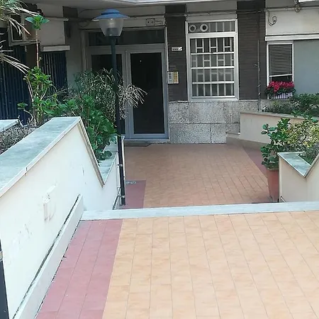 فندق مبيت وإفطار Arenella *